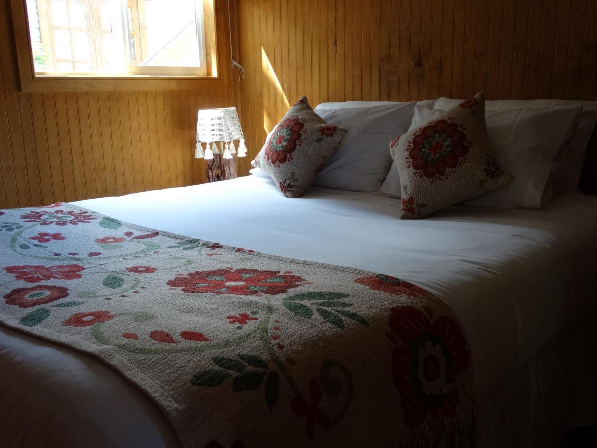 Hostal Lago Condor Puerto Natales Exterior foto